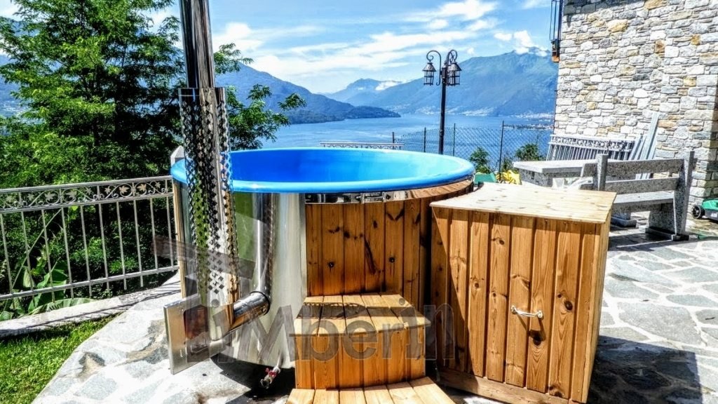 Outdoor Jacuzzi Italy (2)